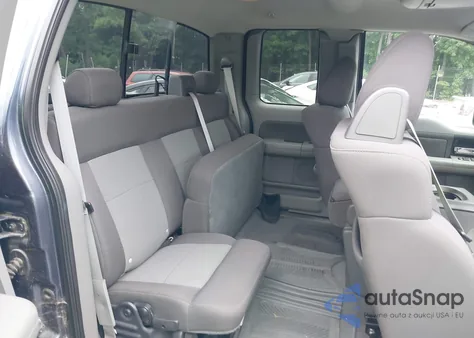 2004 Ford F-150 Stx/Xl/Xlt z USA, uszkodzony, nr VIN 1FTRX12W94NB51745